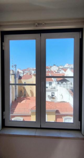 Quartos Triplos em Acomodação Partilhada no Bairro Alto